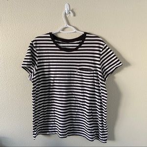 🌻 LEVI’S SHIRT 🌻